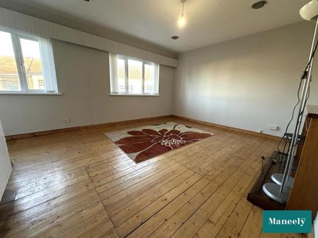 44a The Square - Photo 2