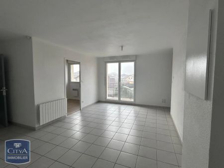Appartement à louer 2 pièces 54.08m² - Photo 2