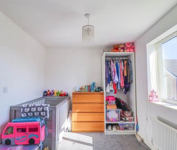 2 bedroom semi-detached house to rent - Photo 2