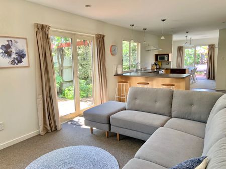 Beckenham, 4 bedrooms - Photo 2