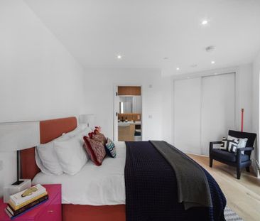 Capital Interchange Way Brentford TW8 - Photo 3