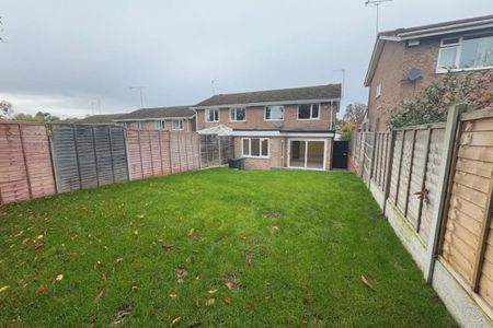 Merton Close - Photo 4