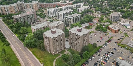GRAND 4 ½ RÉNOVÉ À STE-FOY- MAINTENANT - Photo 3