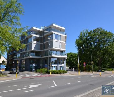 Duplex met 2 kamers en parking in recent gebouw - Photo 4