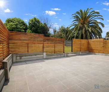 HUGE YARD! SHED! WOW ENTERTAINMENT AREA! - Photo 6