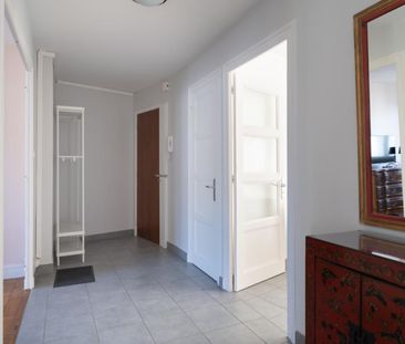 Location appartement 3 pièces - Photo 2