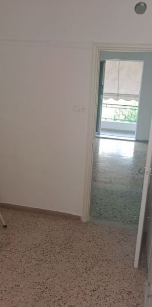 Διαμέρισμα για ενοικίαση - Νίκαια - Φωτογραφία 1