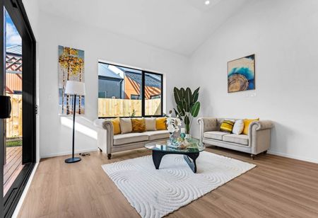 Modern living in Karaka - Photo 3