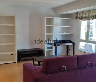 Alquiler de piso en Calle Arquitecto Reguera, 13 - Photo 3