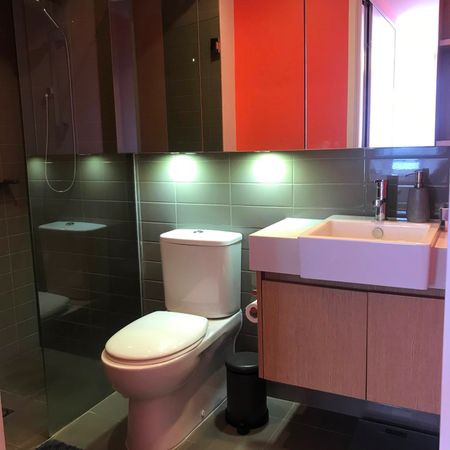 Port Melbourne - Photo 5