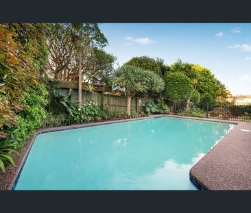 72 The Esplanade, Frenchs Forest, NSW 2086 - Photo 2