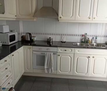 Carrer de Sardenya, Barcelona, Catalonia 08013 - Photo 4