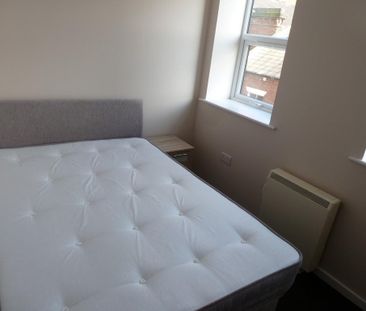 1 bedroom apartment to rent - Photo 2