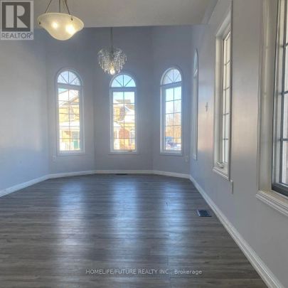 48 CHEETAH CRESCENT - Photo 1