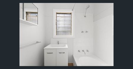 Vibrant family living! - Photo 2