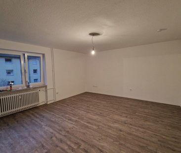 Anschauen wird sich lohnen - 1 Zimmer mit Balkon! - Photo 6