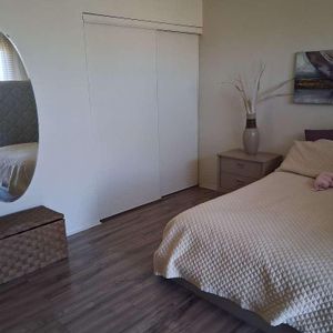 GRAND 4-1/2 À LOUER - STYLE CONDO - POINTE-AUX-TREMBLES - Photo 2