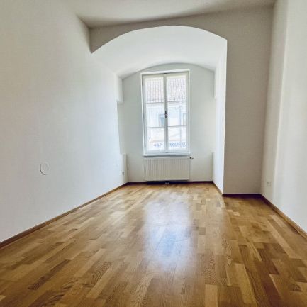 gut aufgeteilte & helle Wohnung - Innenhof Ruhelage - Stellplatz verfügbar - Nahe Burg Neulengbach - Foto 4