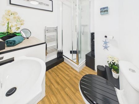 1 bedroom flat to rent - Photo 5