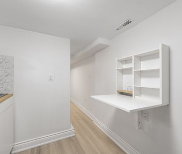 For Lease - 727 Rhodes Avenue Unit# Lower, Toronto, Ontario - Photo 6