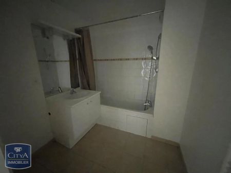 Appartement à louer 4 pièces 84.72m² - Photo 4