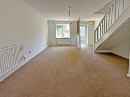 2 bedroom terraced house to rent - Photo 2