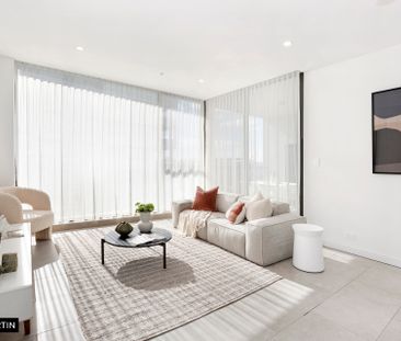 MGM MARTIN - NORTH FACING TWO BEDROOM APARTMENT - Photo 1