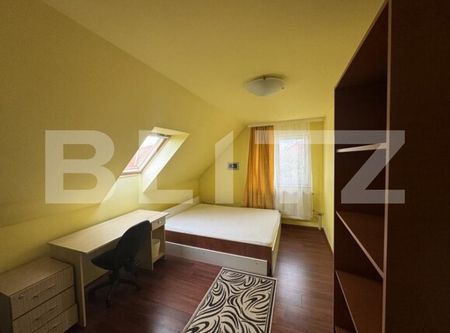 Apartament 4 camere, 130 mp plus terasa, in imobil tip vila, mobilat modern, AC - Photo 2