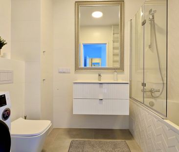 Saska Kępa - NOWE, 2 pokoje, 2 balkony, garaż - Photo 1