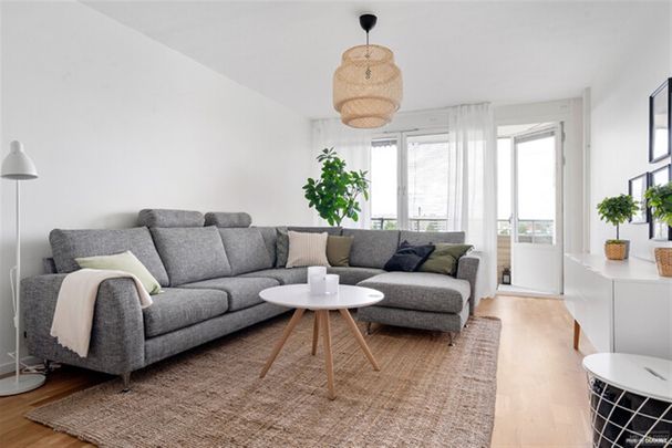 Bäckgatan 34 - Foto 1
