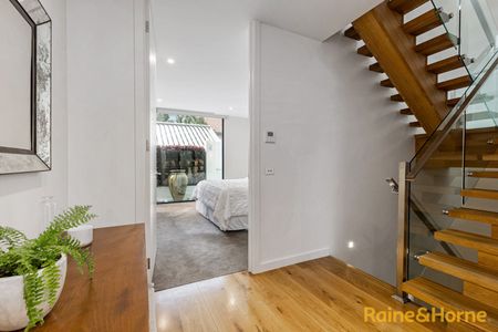 A Sophisticated Sanctuary of Style - Photo 2