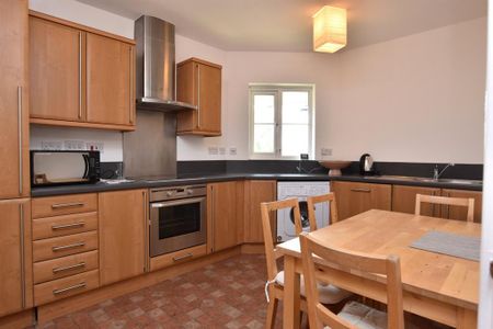 2 bedroom apartment to rent - Photo 5