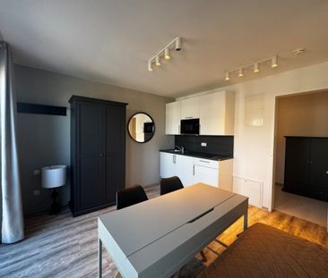 Moderne 1-Zimmer-Wohnung mit EBK - Photo 4