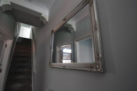 6 bedroom terraced house to rent - Photo 5