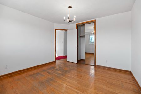 For Lease - 6821 Darcel Avenue, Mississauga, Ontario - Photo 4