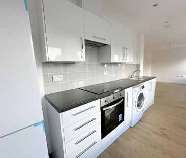 1 bedroom apartment to rent - Photo 2