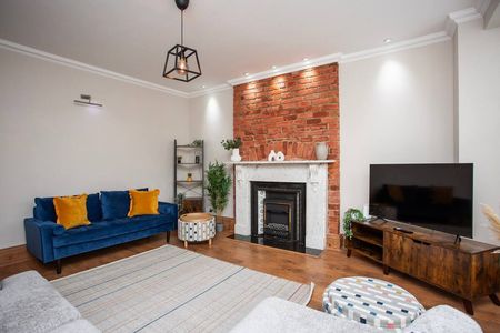 Roman Road - Photo 2