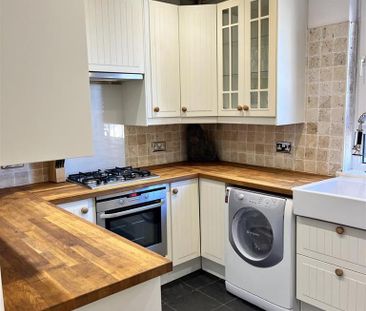 2 bedroom flat to rent - Photo 6