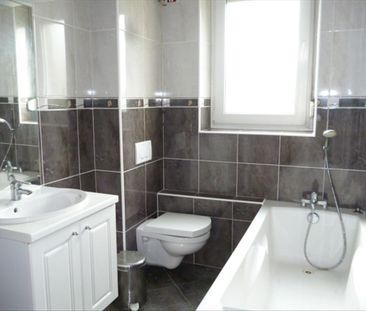 Location Appartement 5 pièces 135m² - Photo 1