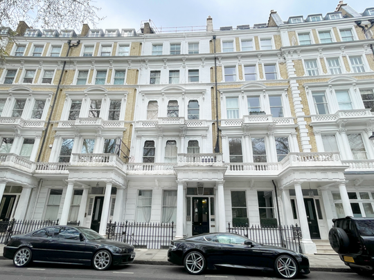 Studio to rent - Photo 1