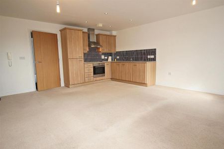 2 bedroom apartment to rent - Photo 5