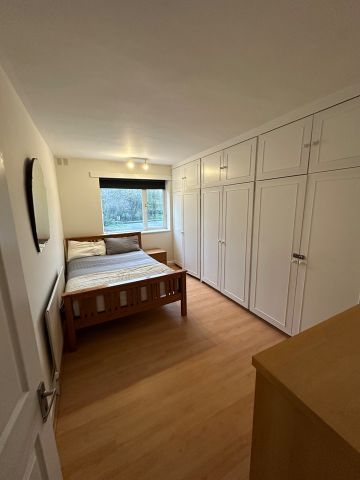 Room in a Shared Flat, Adam Court, SE11 - Photo 2