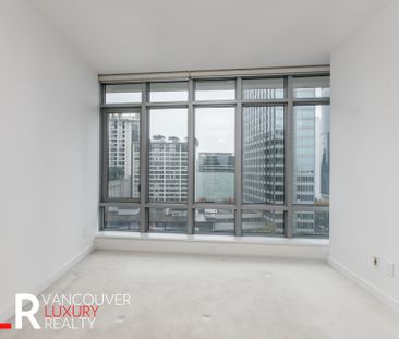Condo in Downtown Vancouver, BC - Photo 6