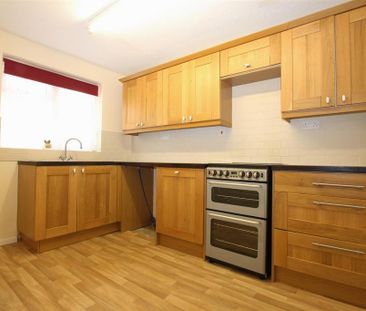 3 bedroom terraced house to rent - Photo 1