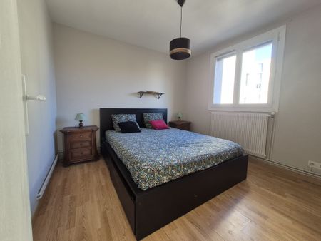 Location Appartement 3 pièces 53m² FONTAINE 38600 - Photo 3