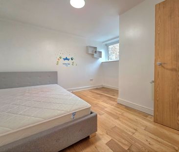 1 Bed Flat, Nightingale Grove, SE13 - Photo 3