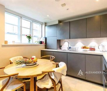 Building, Trenchard Lane, Caversfield, Bicester, OX27 - Photo 5