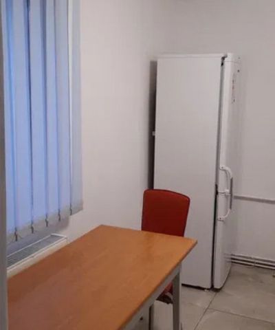 Închiriez casă la curte – Bucureștii Noi, Sector 1 - Photo 3