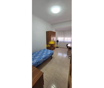 4-BEDROOM APARTMENT FOR RENT IN CARTAGENA - MURCIA - Photo 1