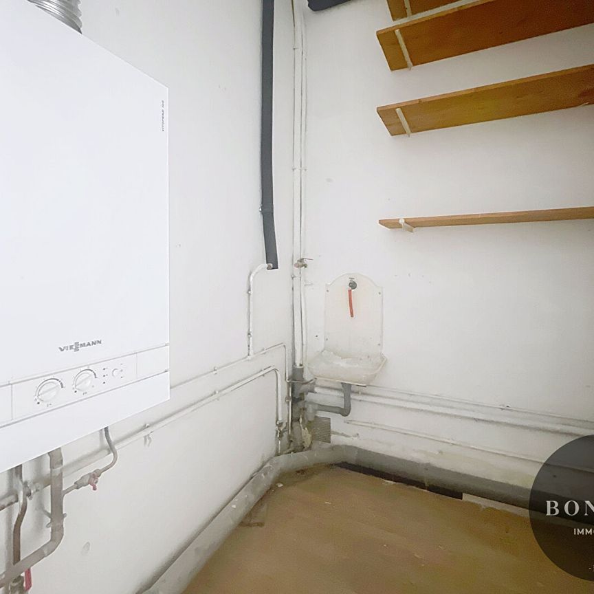 A LOUER AVIGNON INTRAMUROS ( 84000 ) : Appartement 3 pièces non meublé - avec balcon !, - Photo 1